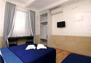 Vatican Apartment *